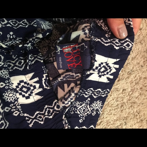 Fun pants by Lucy love, cropped tee comes free - Picture 5 of 7